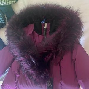 Hello guys I am currently Saling my beautiful Mackage I have out grown